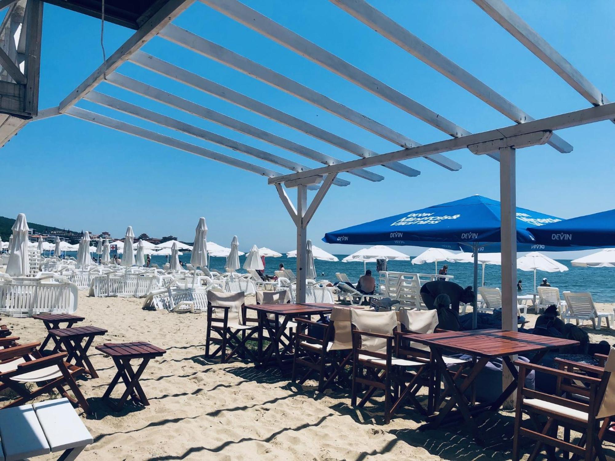 Beautiful Apartment Right By The Sea, Sveti Vlas Eksteriør billede