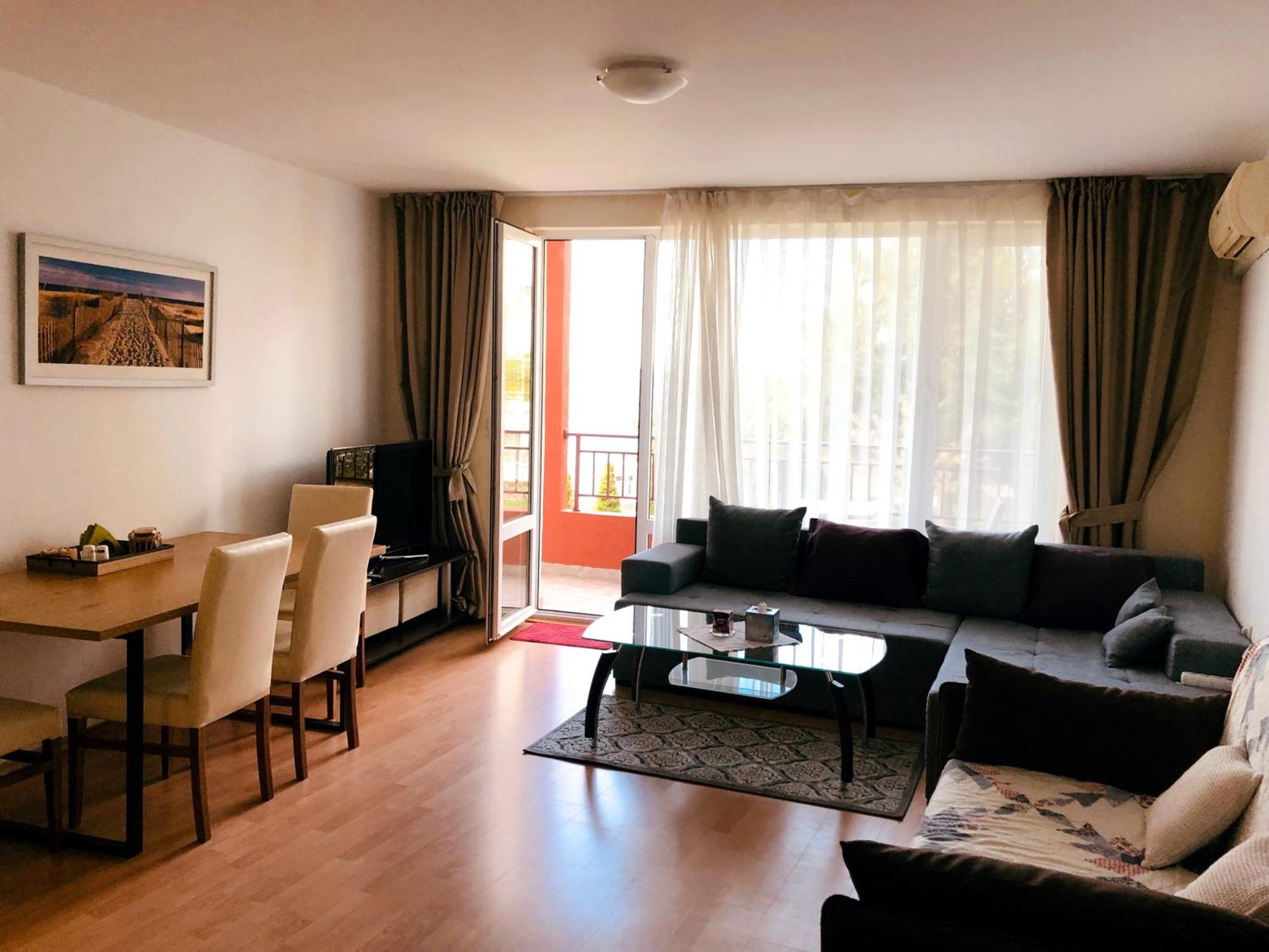 Beautiful Apartment Right By The Sea, Sveti Vlas Eksteriør billede